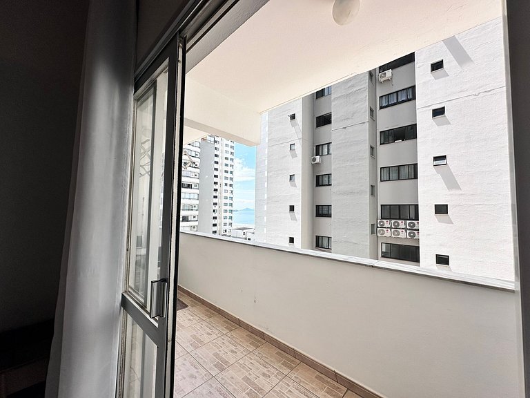 Apartamento vista mar em localização privilegiada