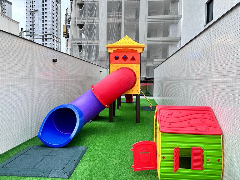 Studio, piscina, sinuca, academia sauna a 3 min praia