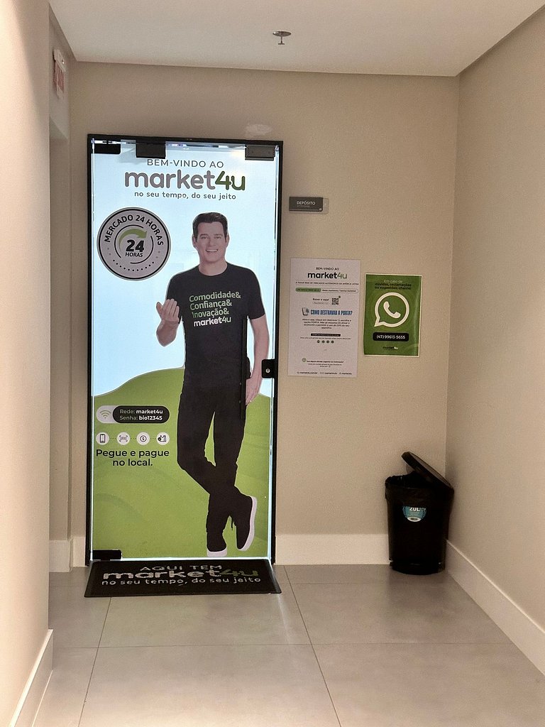 Studio, piscina, sinuca, academia sauna a 3 min praia