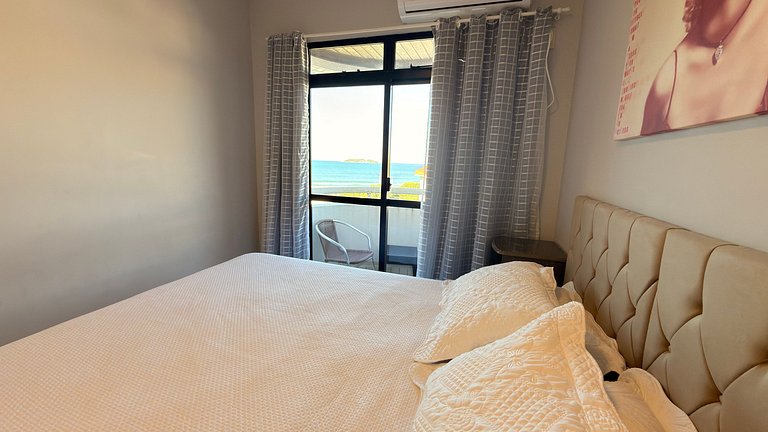 Churrasco, vista para o mar e piscina no centrinho