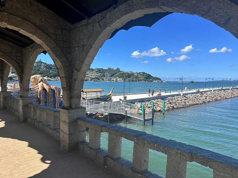 Studio piscina, sinuca, academia e sauna, a 3 minutos da pra