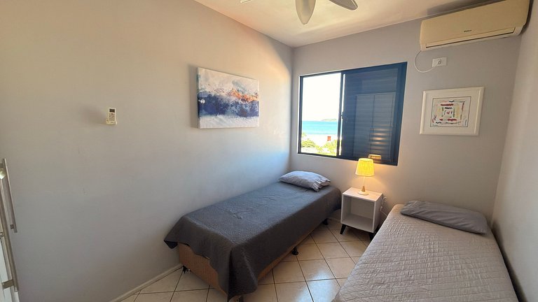Churrasco, vista para o mar e piscina no centrinho