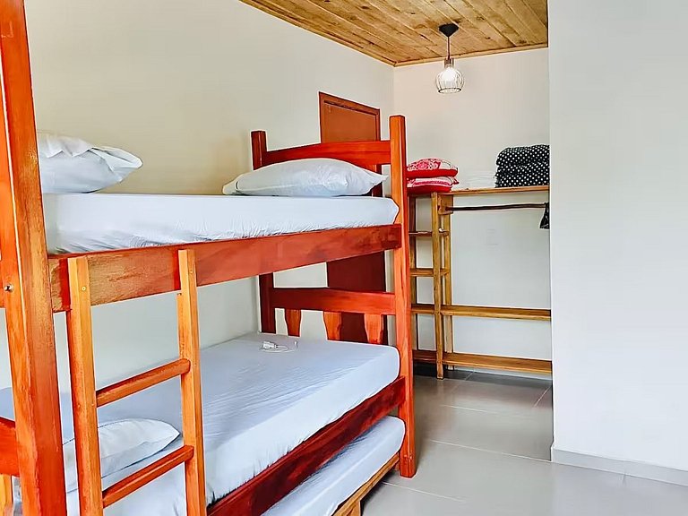 Quarto Cozinha 100 m da Praia Vila Mukaú B