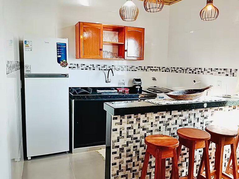 Quarto Cozinha 100 m da Praia Vila Mukaú B
